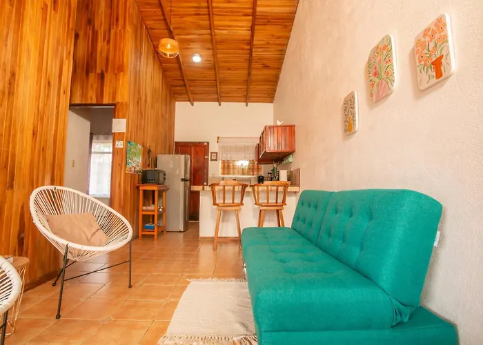 Beautiful Casa Aire Near Arenal In - Casas Airelibre 3*