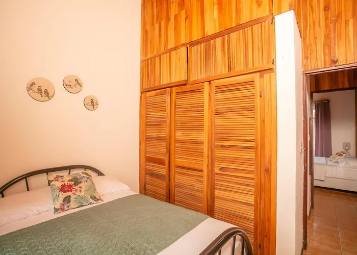 Pensión Beautiful Casa Aire Near Arenal In - Casas Airelibre