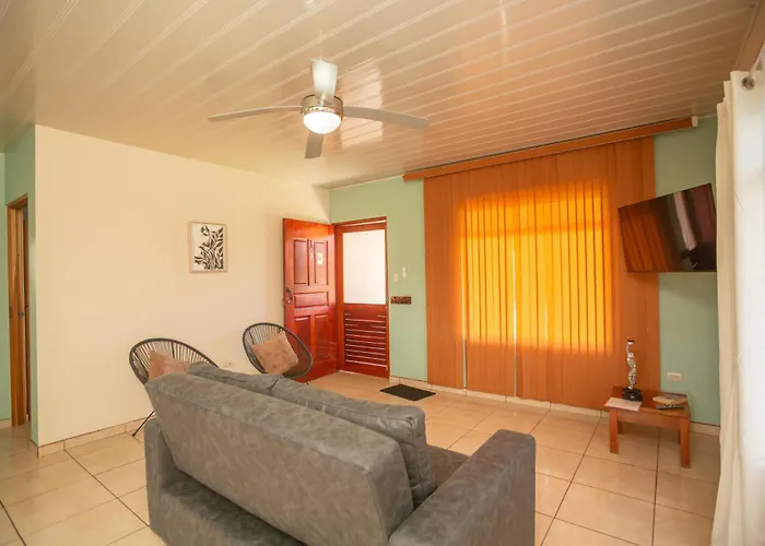 Beautiful Casa Aire Near Arenal In - Casas Airelibre Nuevo Arenal