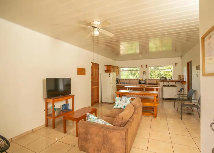 Beautiful Casa Aire Near Arenal In - Casas Airelibre 3* Nuevo Arenal