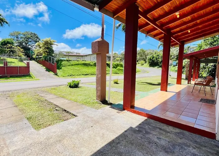 Pensión Beautiful Casa Aire Near Arenal In - Casas Airelibre 3*
