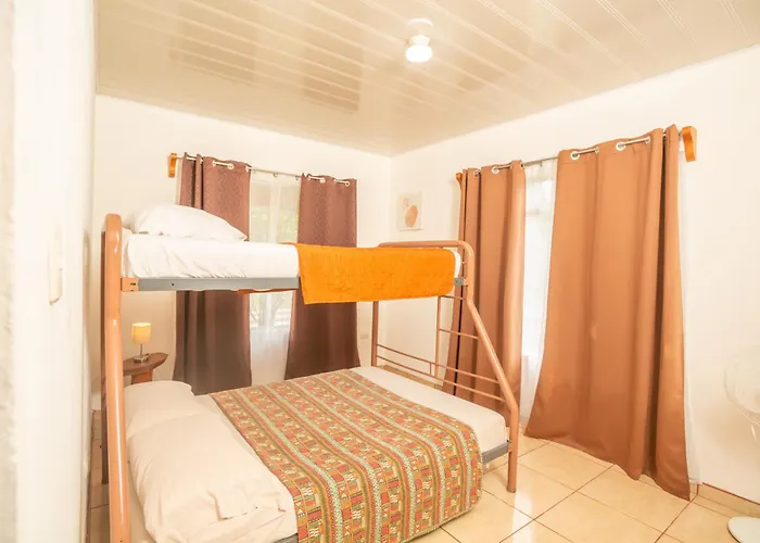 Beautiful Casa Aire Near Arenal In - Casas Airelibre 3*