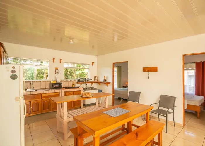 Beautiful Casa Aire Near Arenal In - Casas Airelibre 3* Nuevo Arenal