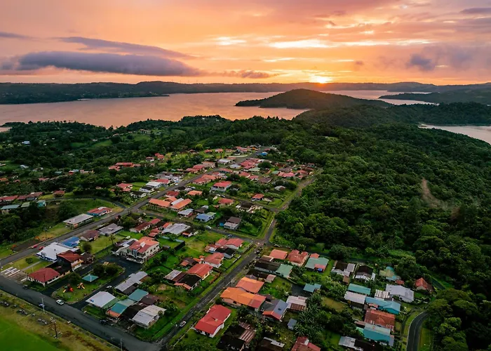Beautiful Casa Aire Near Arenal In - Casas Airelibre Pensión